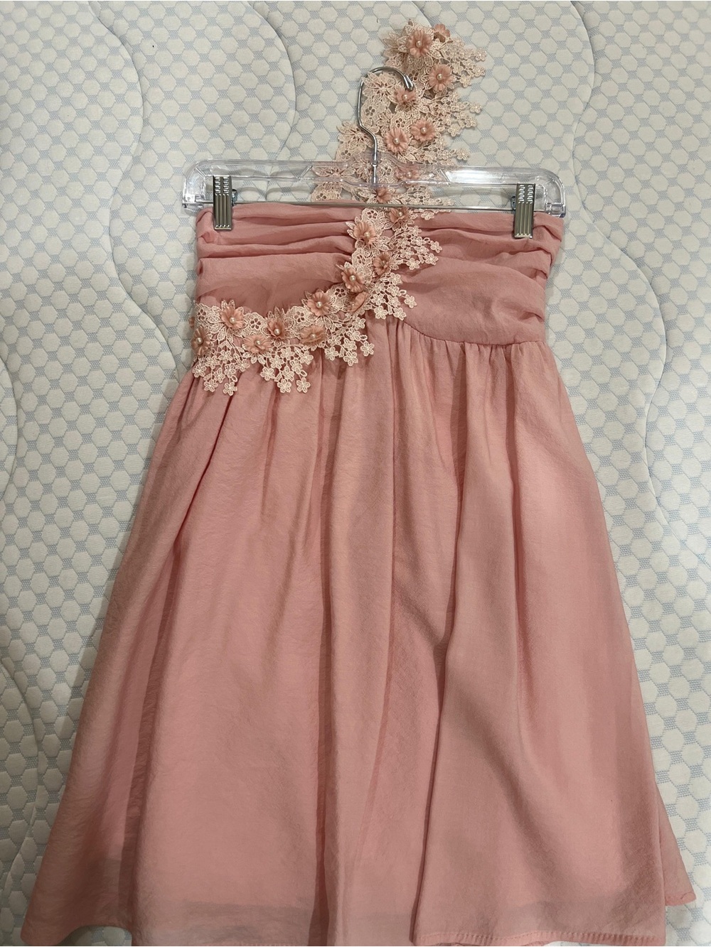 Girls Pink One-Shoulder Floral Appliqué Dress